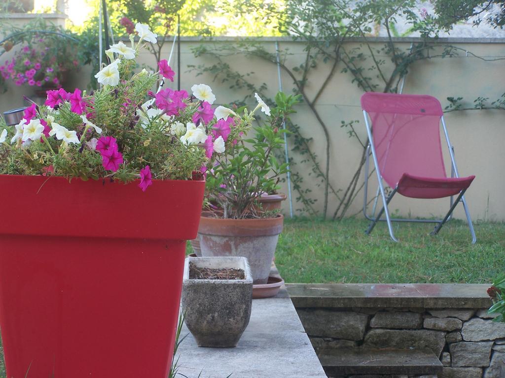 Clos Marjolie Hotel Caromb Buitenkant foto