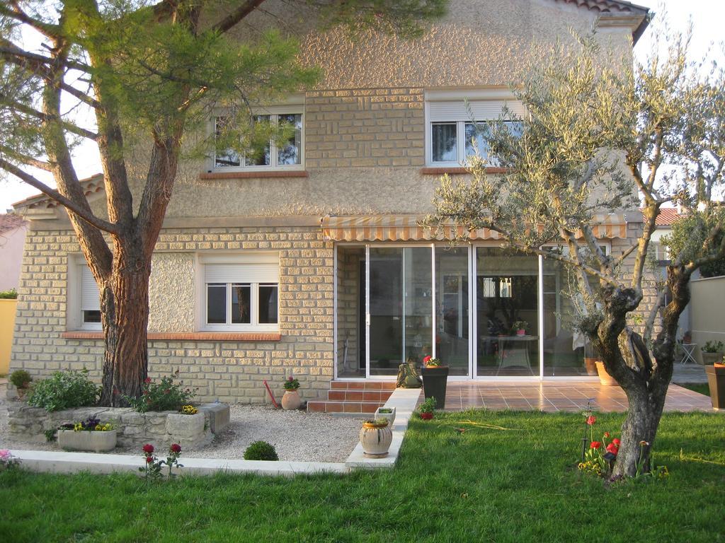 Clos Marjolie Hotel Caromb Buitenkant foto
